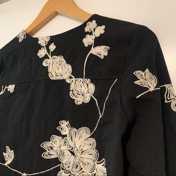 Lira | Embroidered Open Blazer/Jacket - Picture 11 of 14